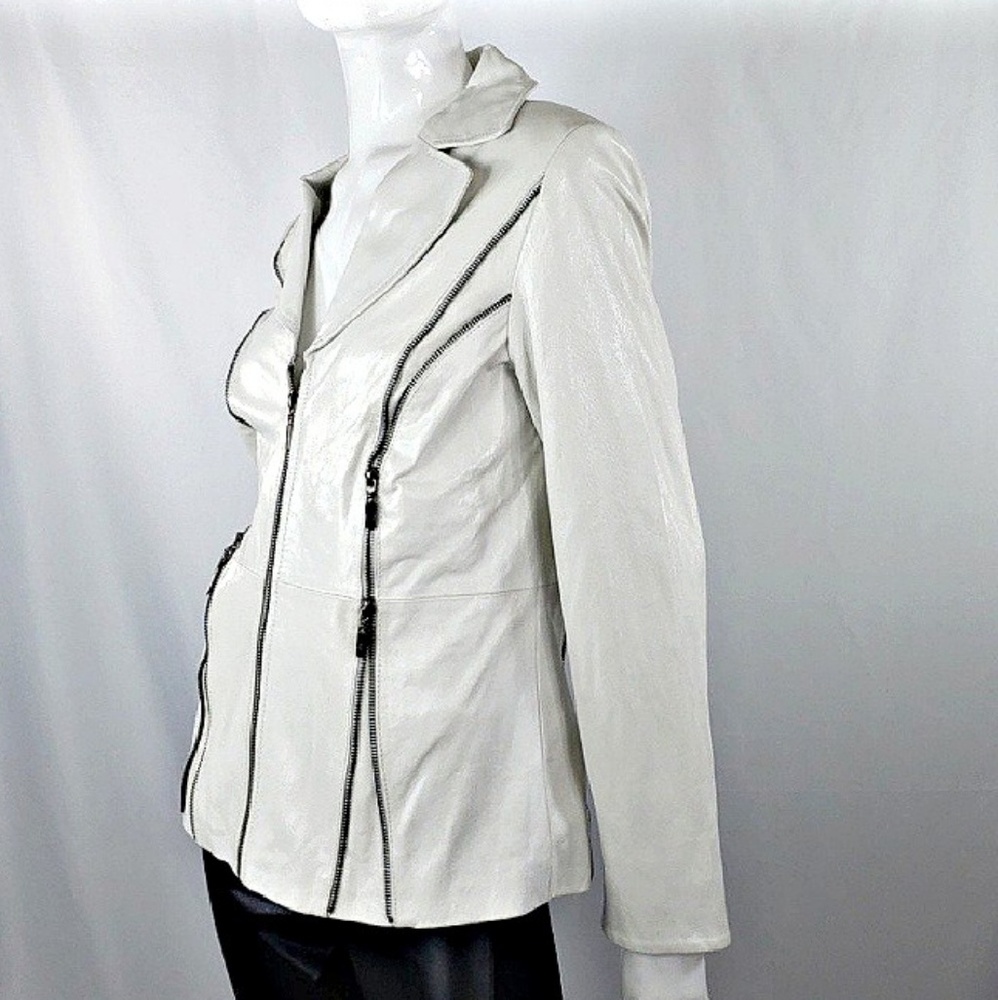 Pamela McCoy white leather zippered jacket